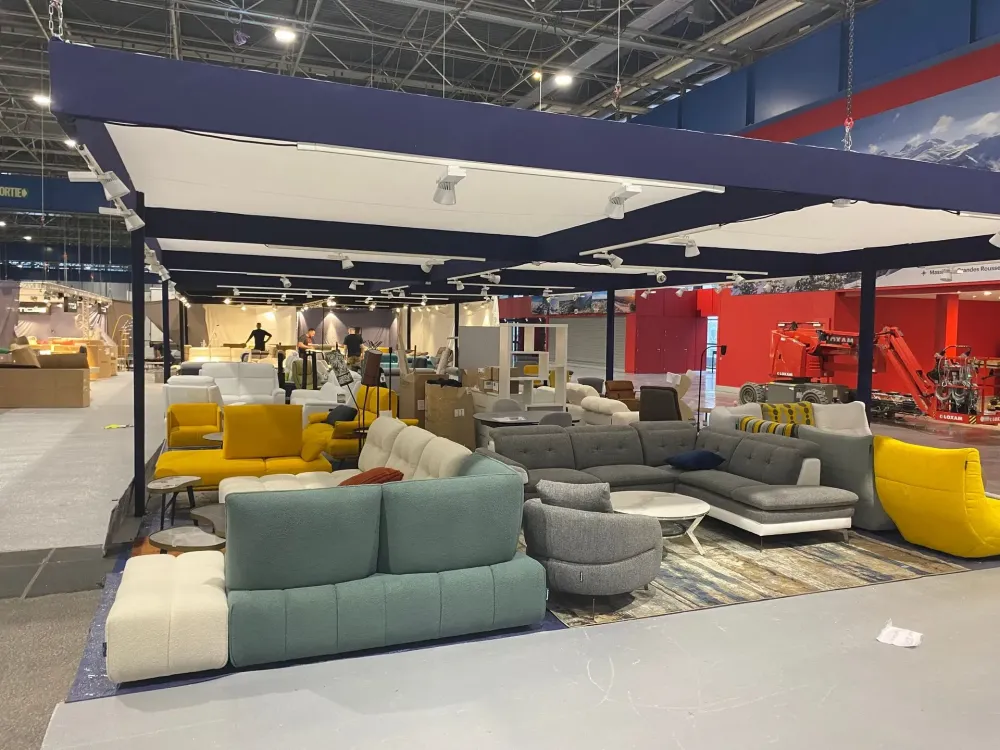 Stand creation fauteuil